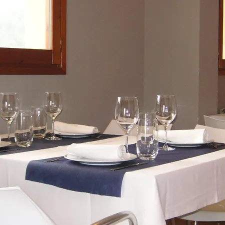 Hotel Aire De 2*